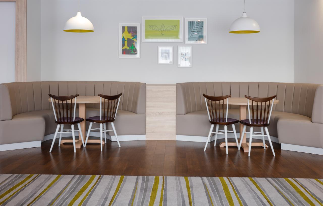Готель Hampton By Hilton Exeter Airport Woodbury Екстер'єр фото