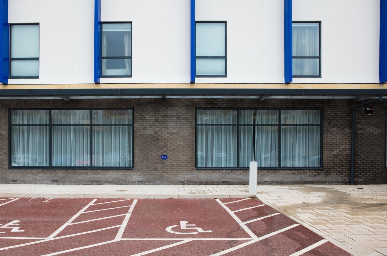 Готель Hampton By Hilton Exeter Airport Woodbury Екстер'єр фото